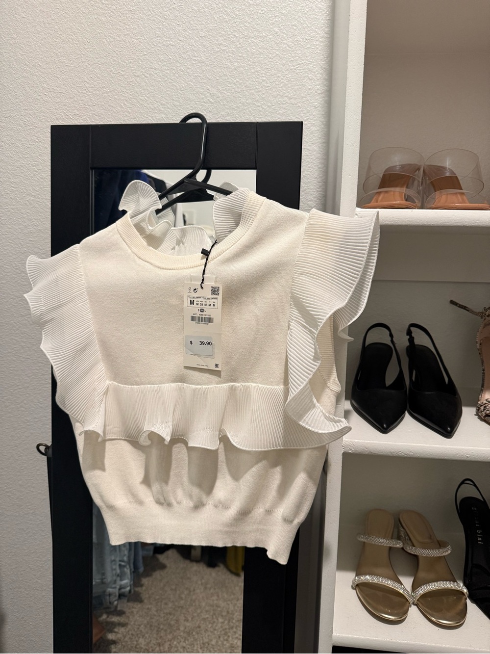 Zara Cream Ruffle Knit Top NEW